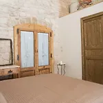 Piazza Duomo - Medieval Puglia's House